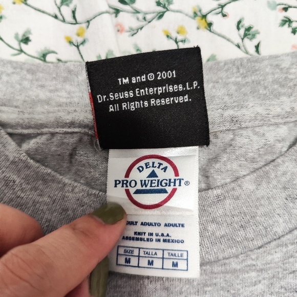 Dr. Seuss The Grinch Christmas Tree - Picture 3 of 4